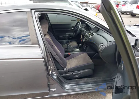 2010 Honda Accord 2.4 Lx-P из США, поврежденный, VIN 1HGCP2F48AA124545